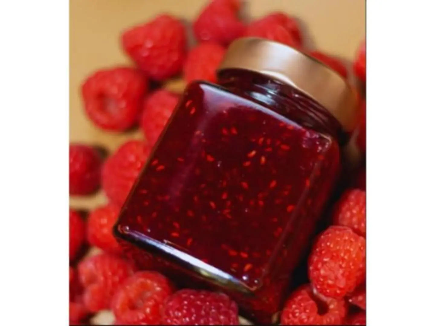 مربى التوت الأحمر