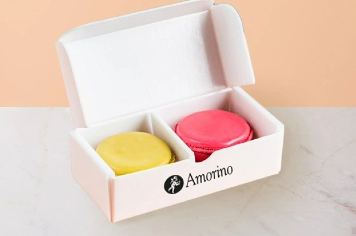 2 Pieces Of Giant Macarons Box