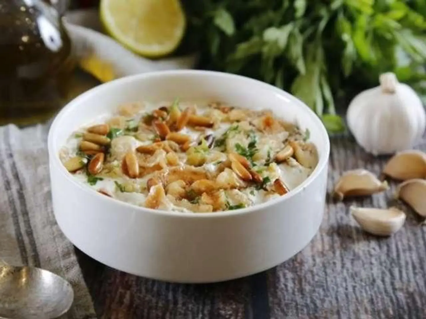 Light Shami Style Fatta Prepared With Olive Oil.
