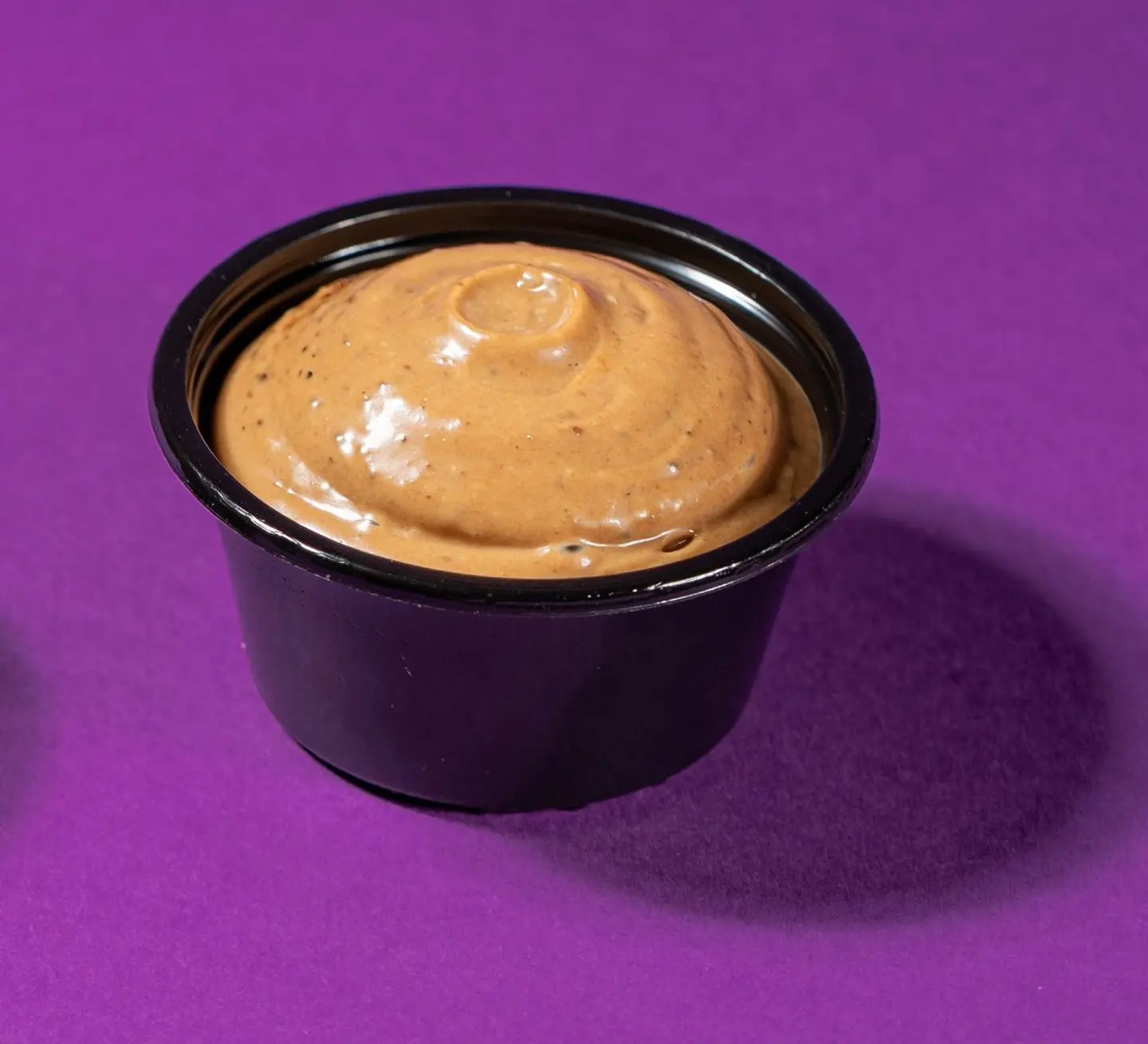 صوص ايولي الثوم الأسود