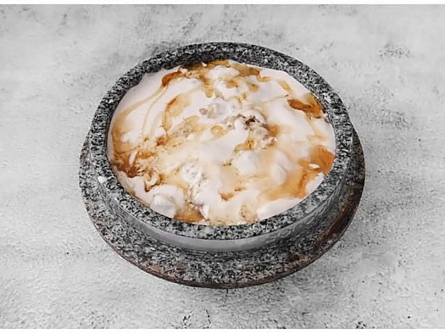 Cream Masoub With Dates