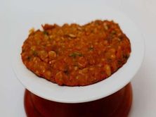 صحن بزالياء بيض
