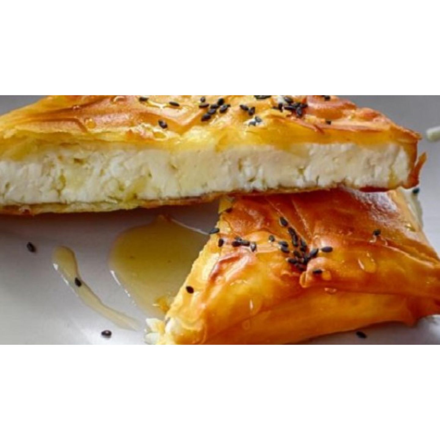 فطيرة جبن عسل
