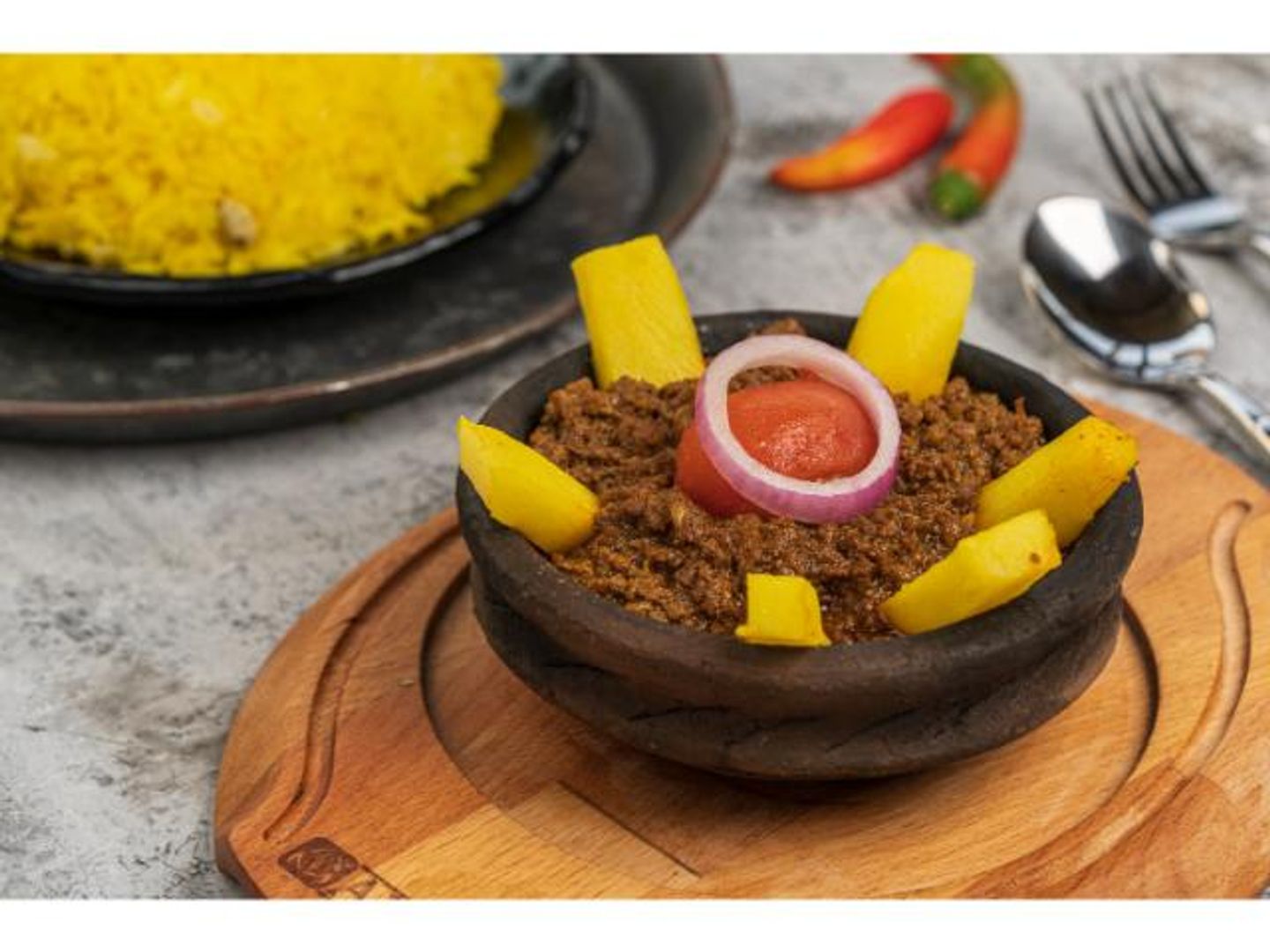 Edam Minced Meat And Fries