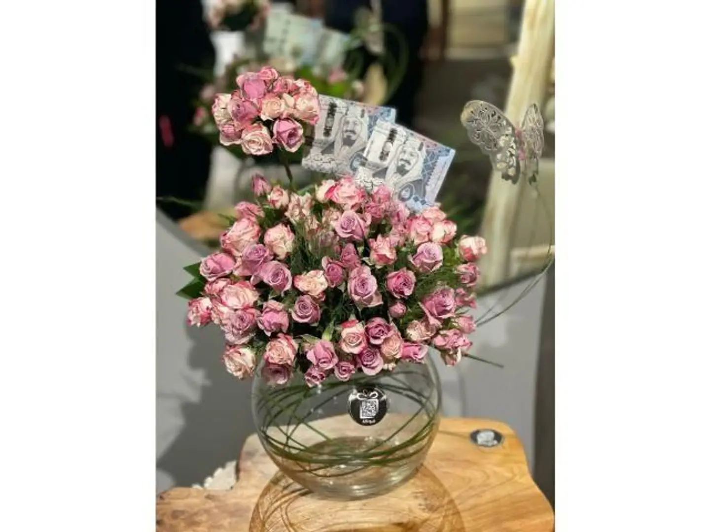 Moon Vase, Mauve Rose