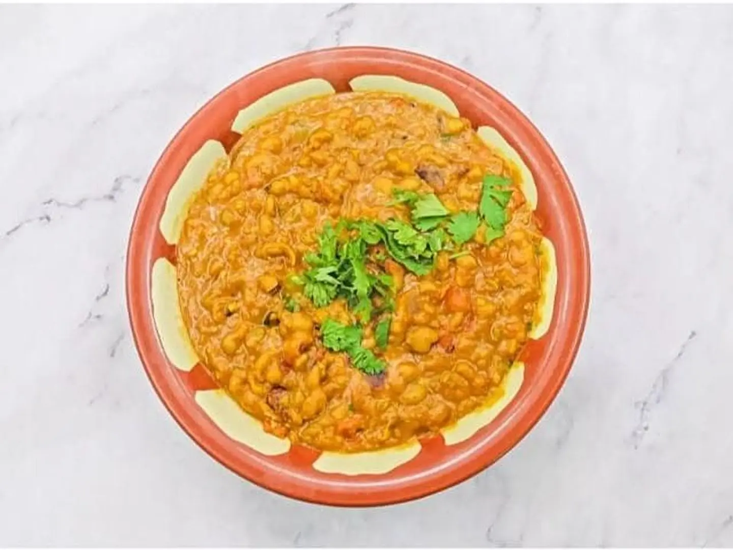 Adeni Lentils With Tuna