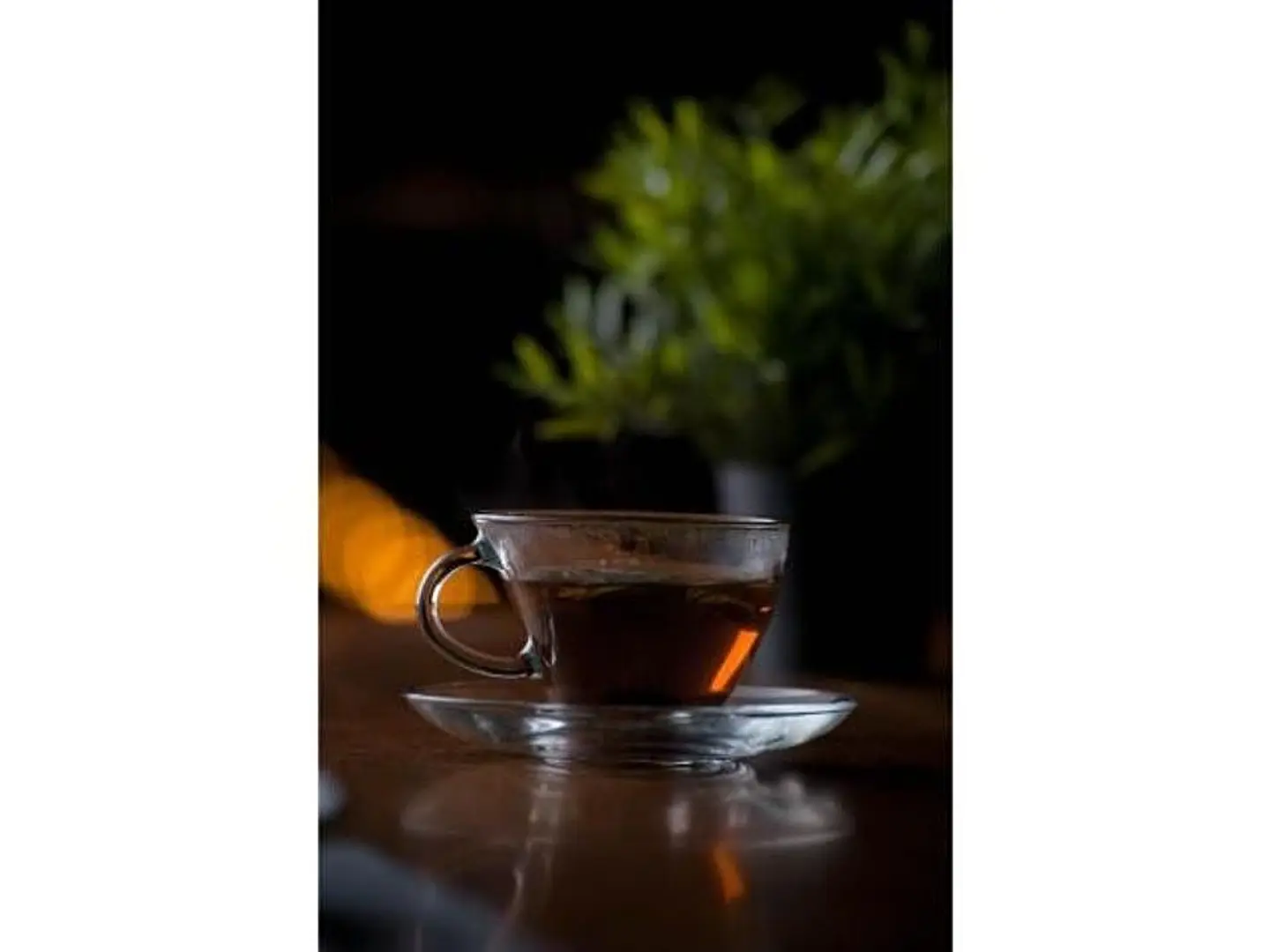 كوب شاي أحمر