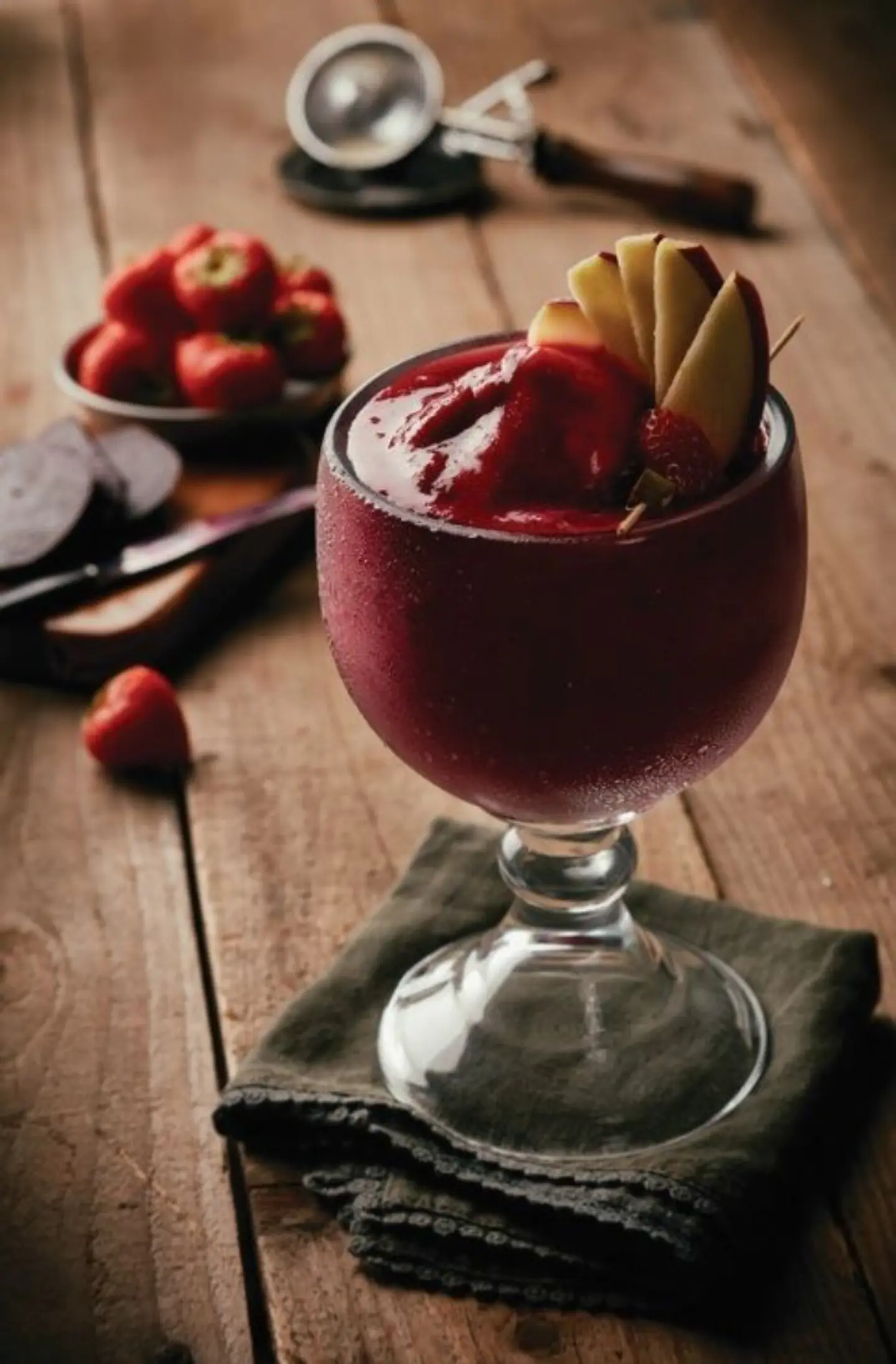 سموثي الفراولة مع الشمندر