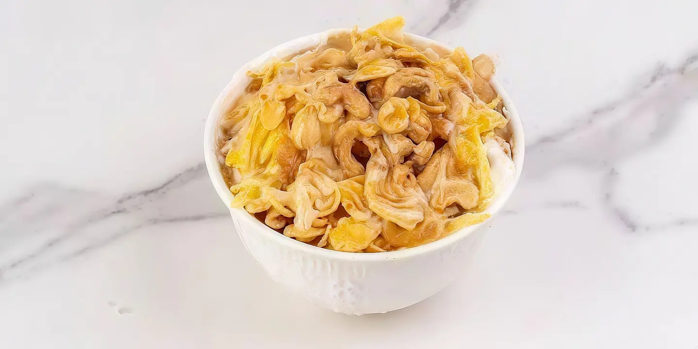 معصوب عادي مع حليب