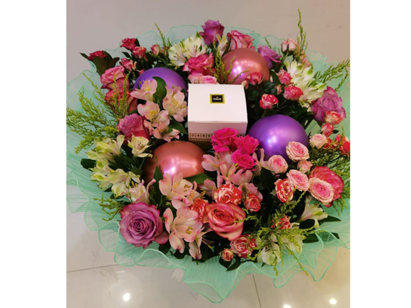 Package With Patchi Chocolate Pp