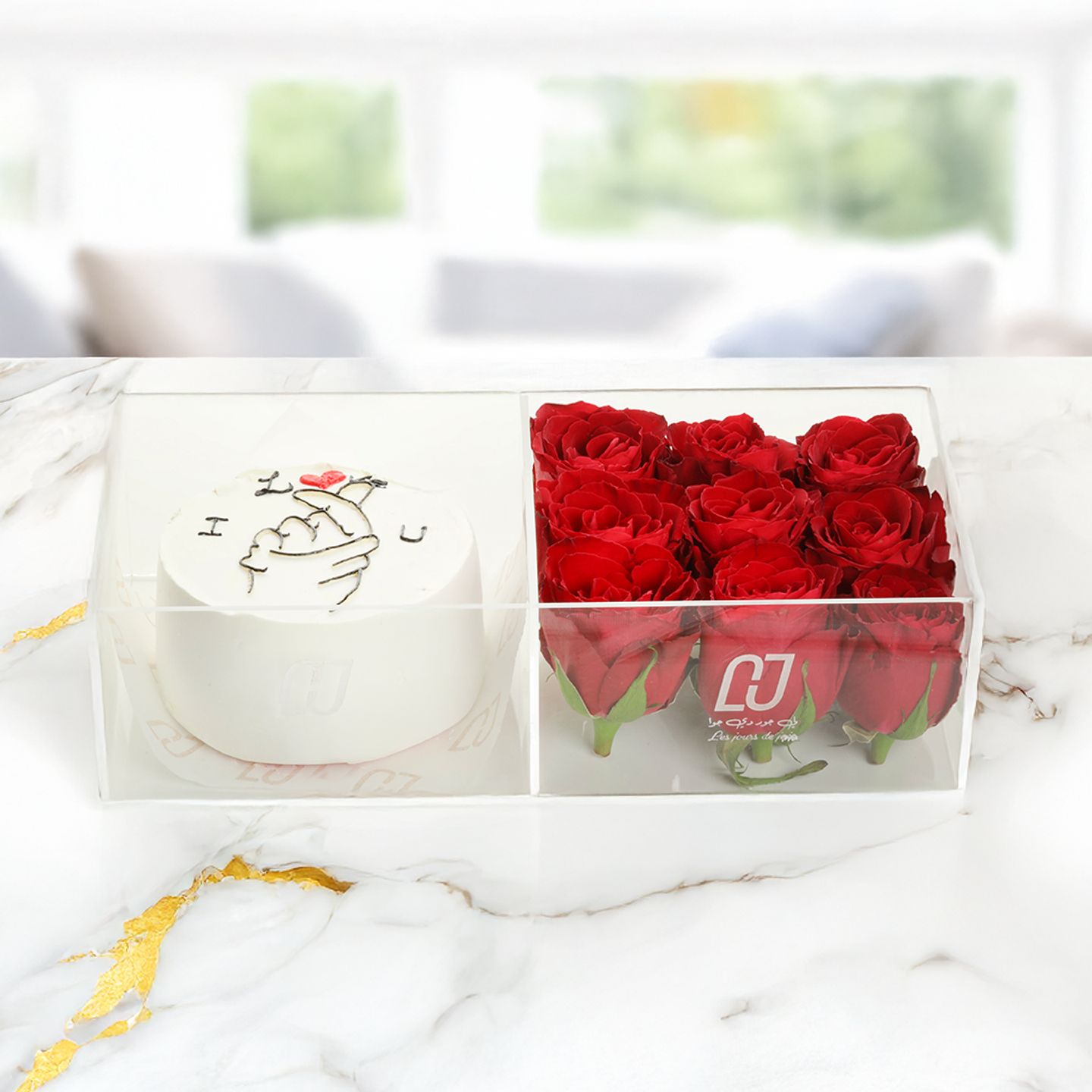Founding Day Cake   Red Flowers