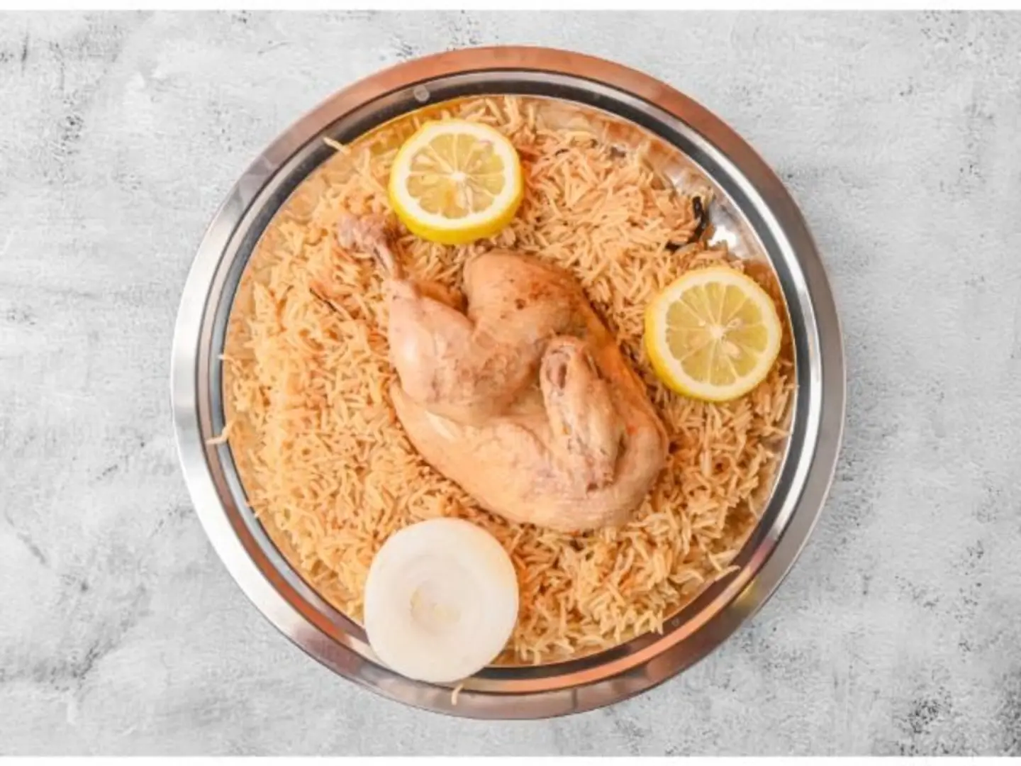 مضغوط دجاج نصف حبة أبيض