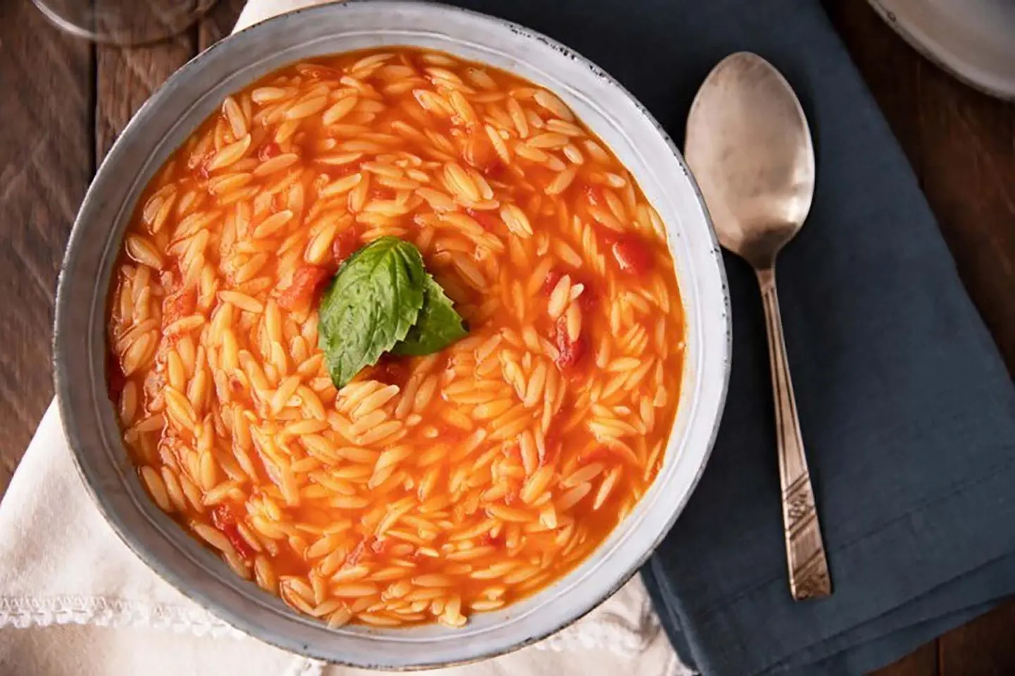 شوربة لسان عصفور
