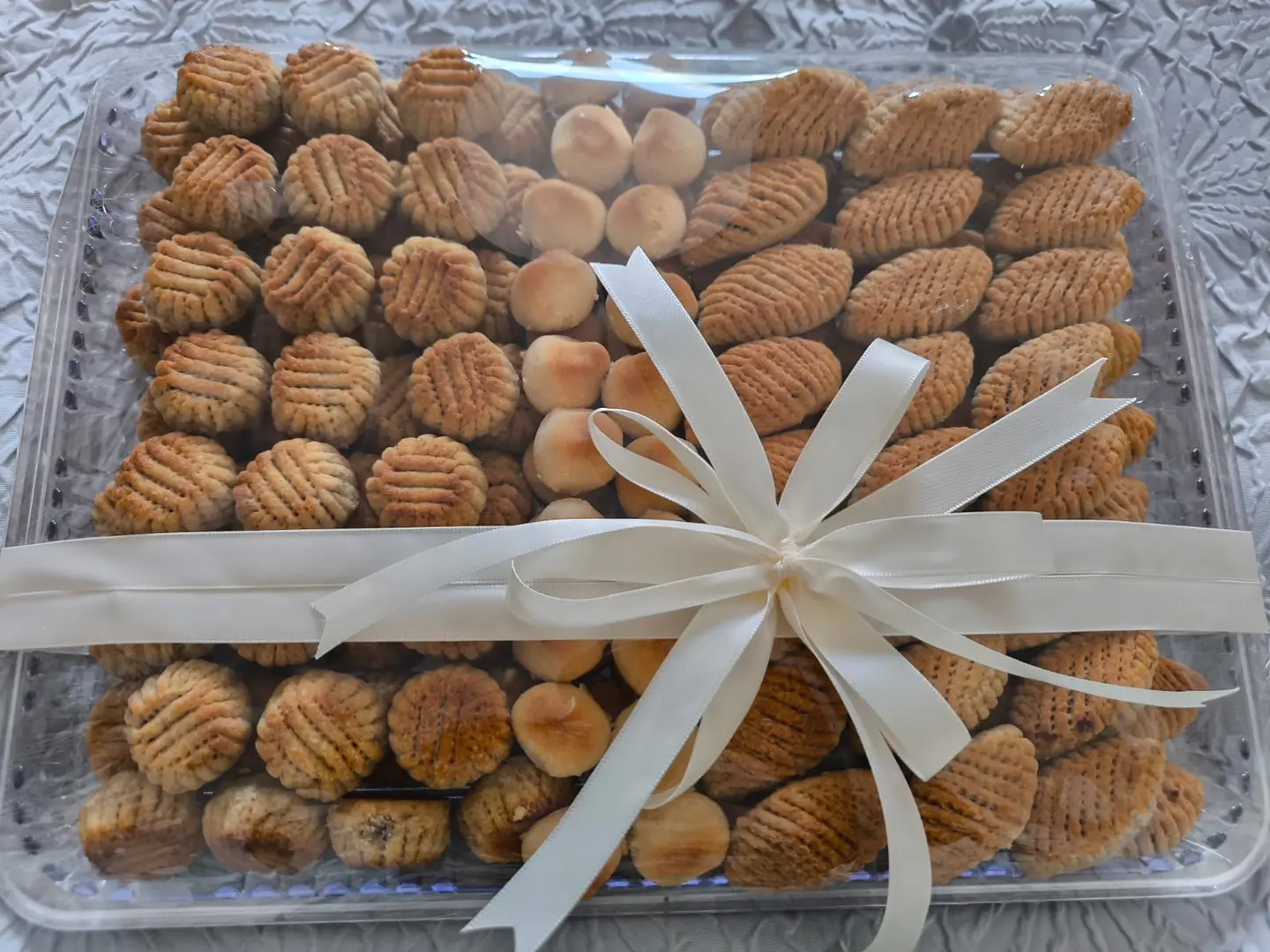 Large Mixed Tray