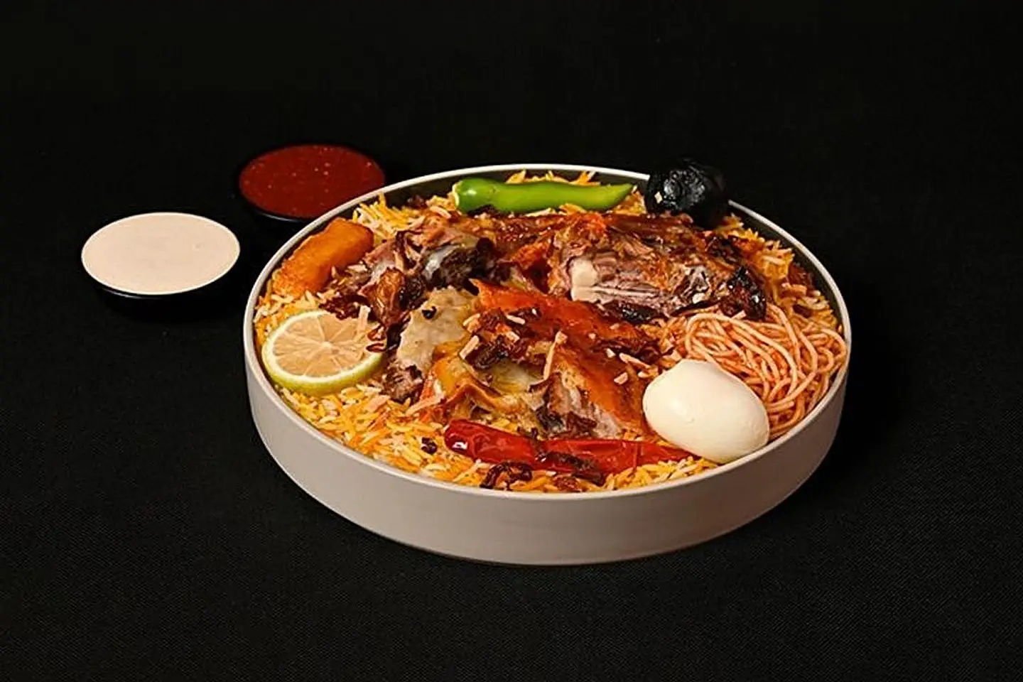 نفر مندي لحم مع الرز