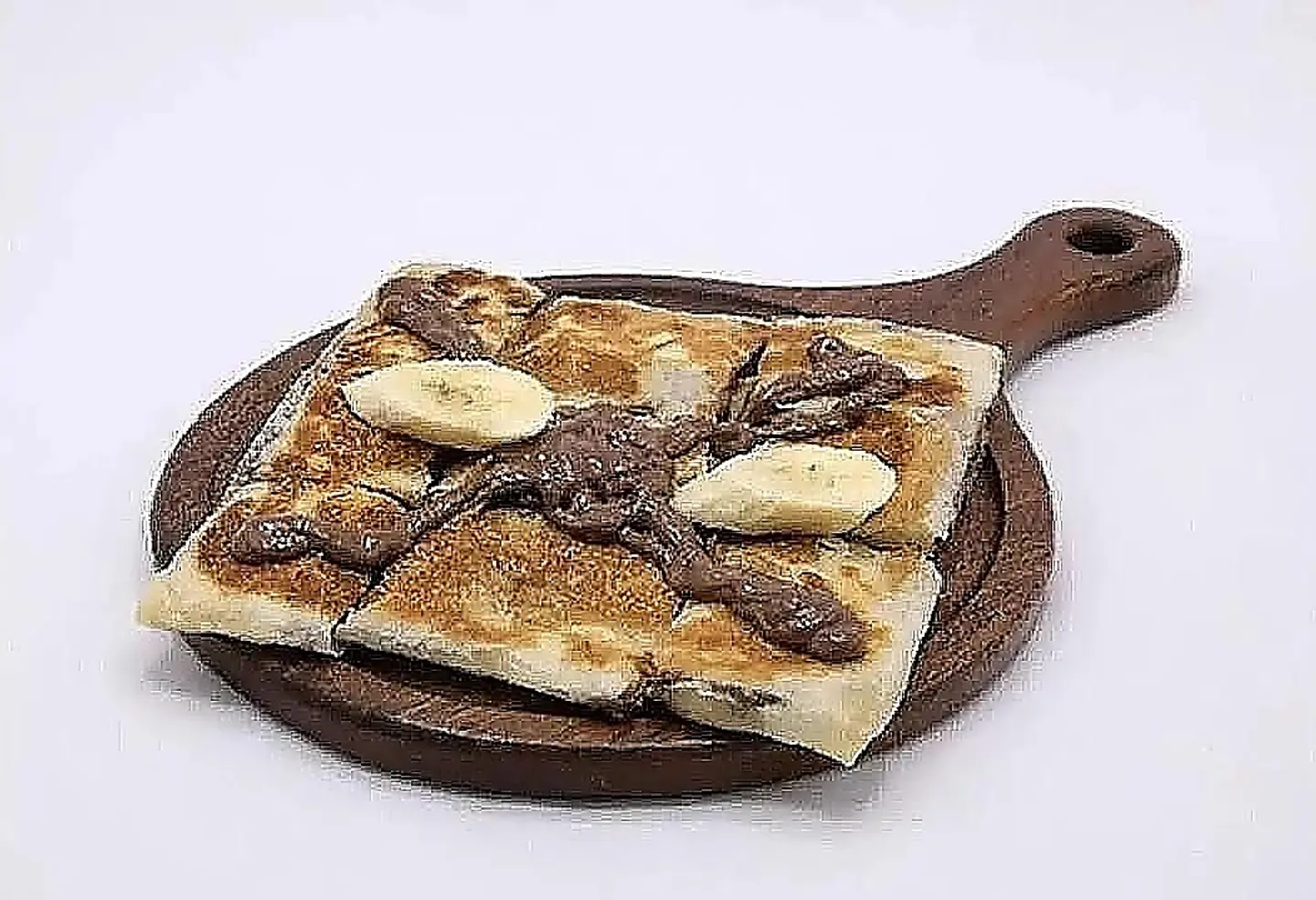 Sweet Nutella Mutabbak With Banana Slices