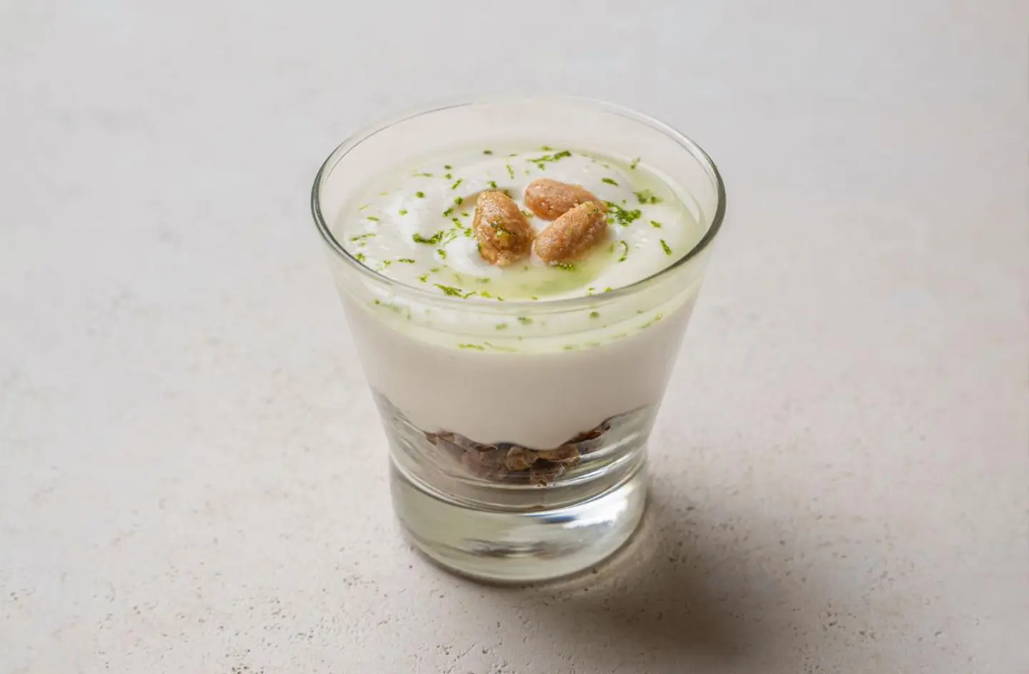 كوب الزبادي مع اللايم