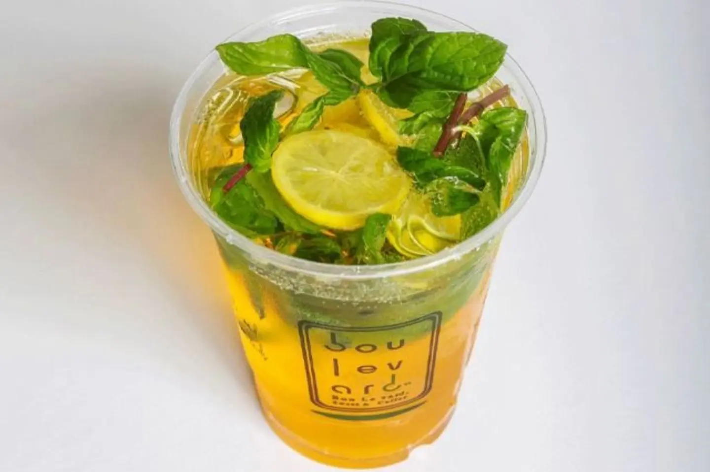 موهيتو سكاي بطريقة خاصة