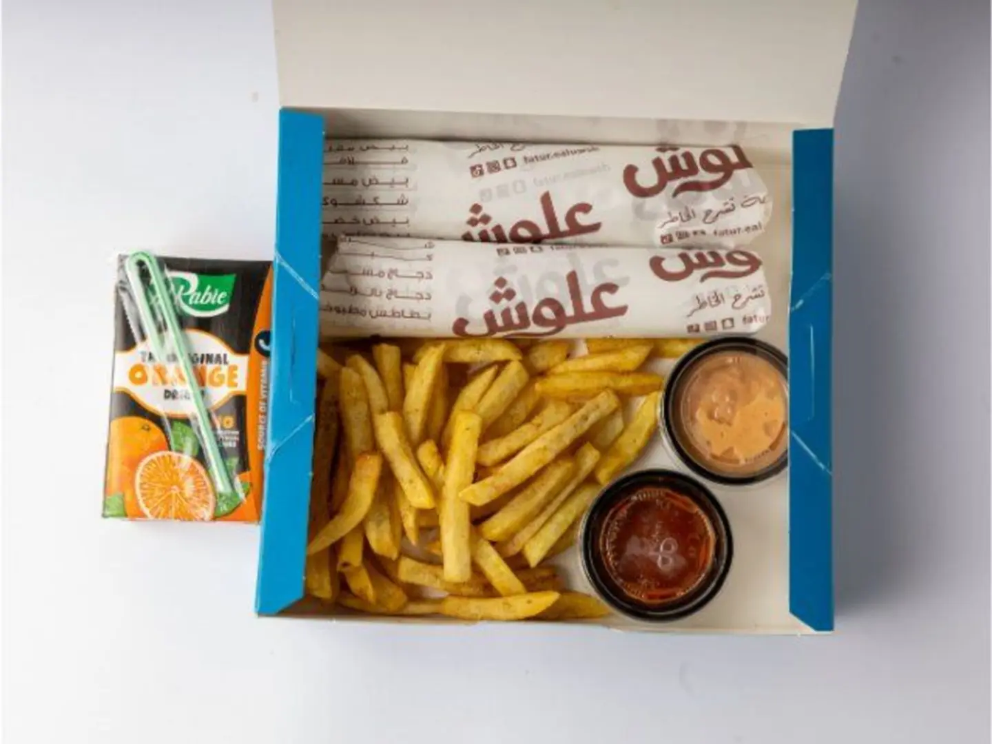 وجبة دجاج بلس