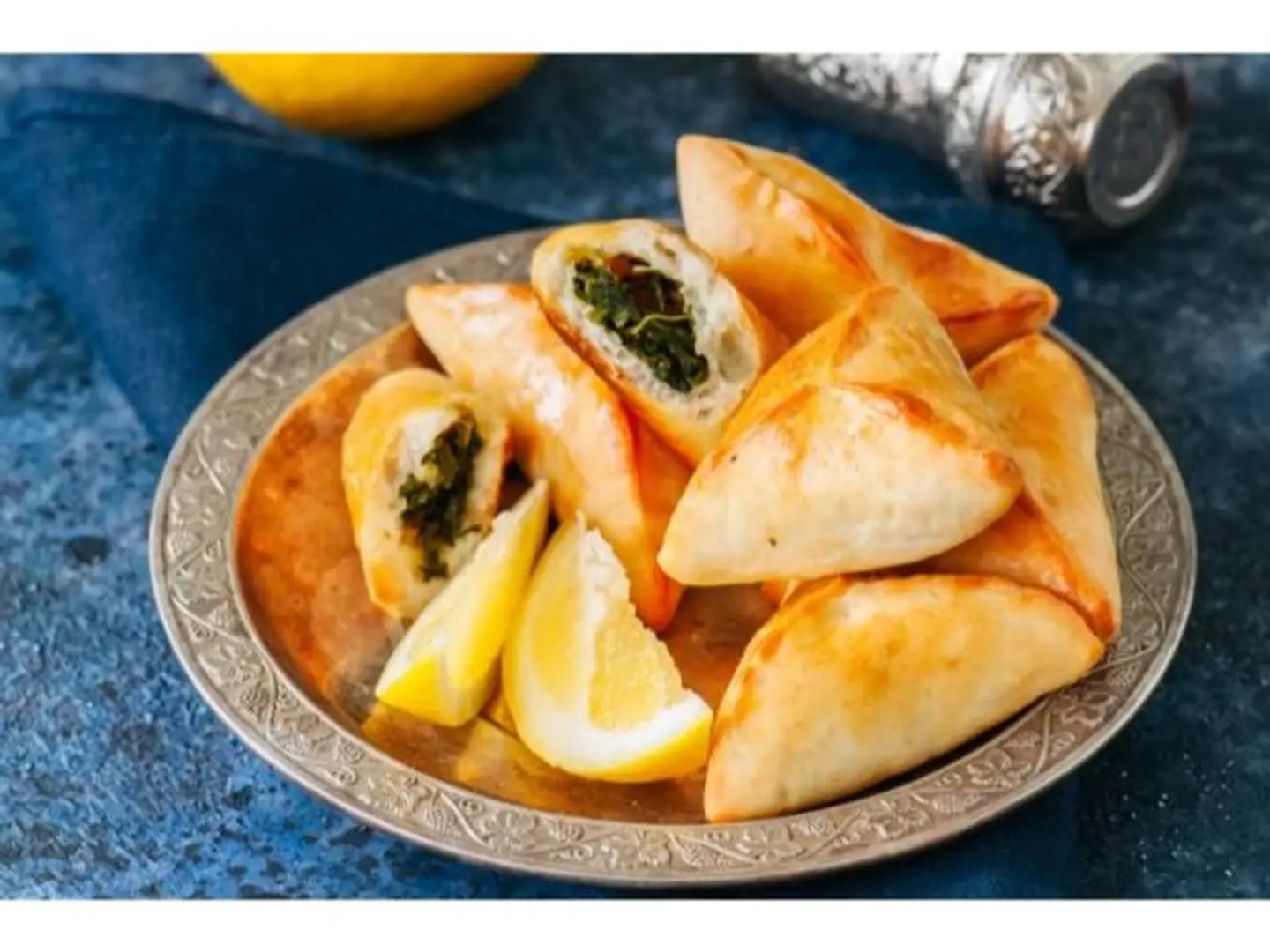 سبانخ بالجبنة
