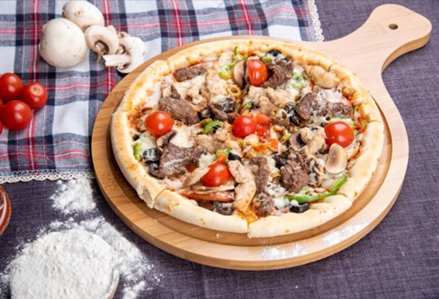 بيتزا الفصول الاربعة