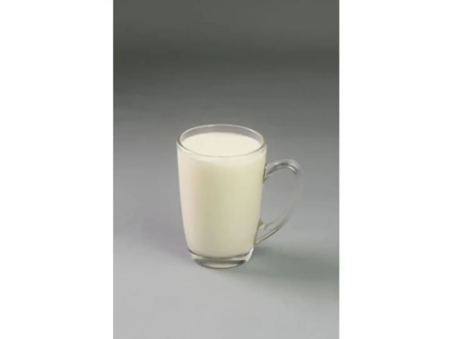 كوب حليب سادة
