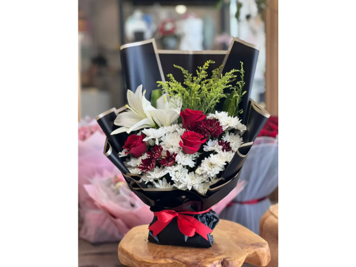 Mixed Black Board Bouquet