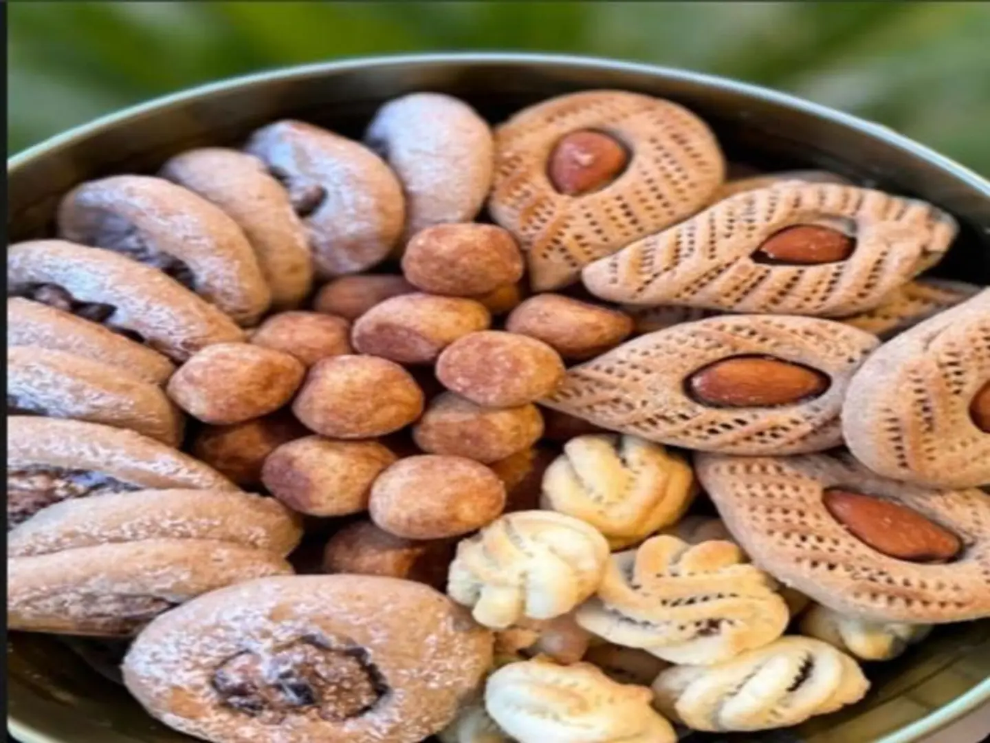 Lulwah Maamoul Mixed