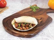 ساندوتش فول بالليمون المعصفر