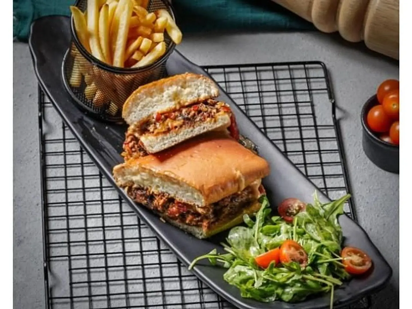 دجاج الصلصه الخاص