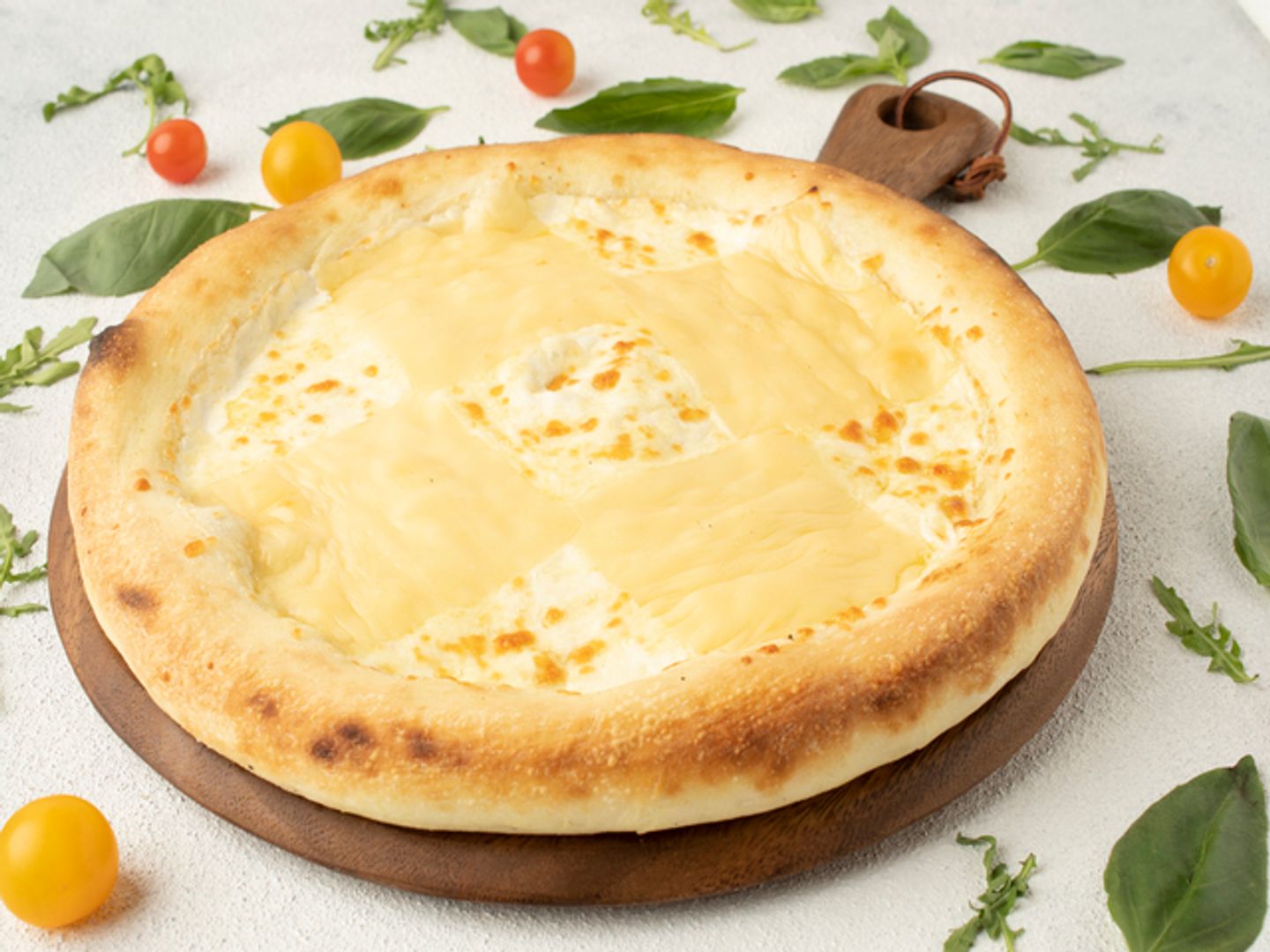 الاجبان الثلاثة