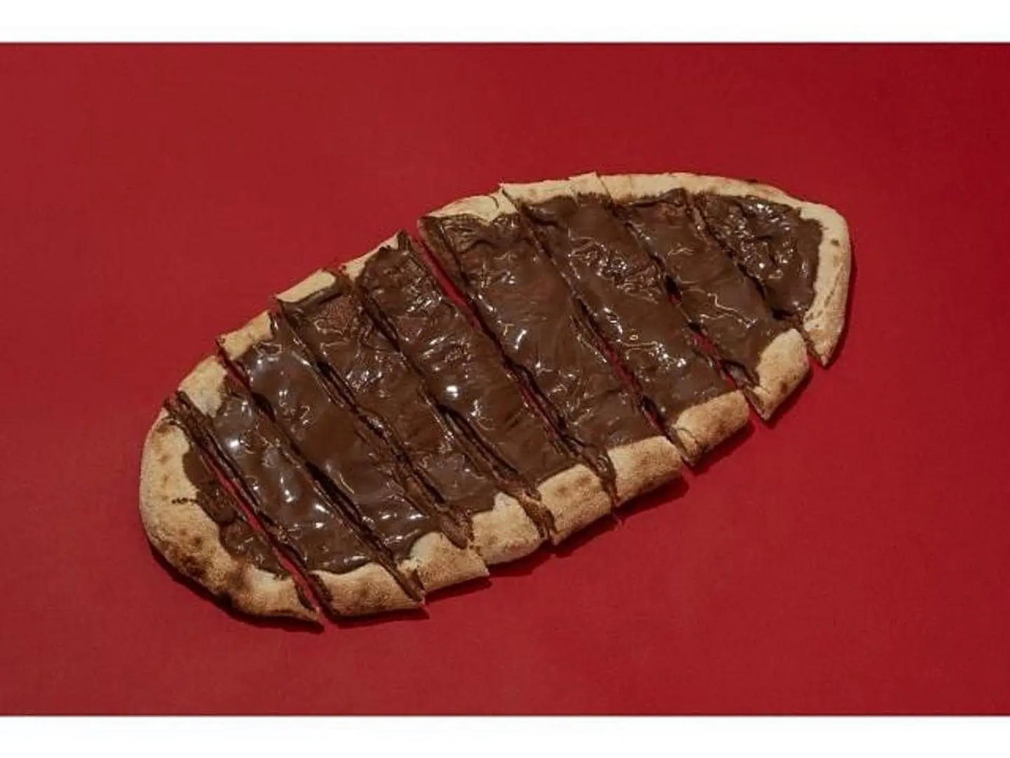 بيتزا نوتيلا