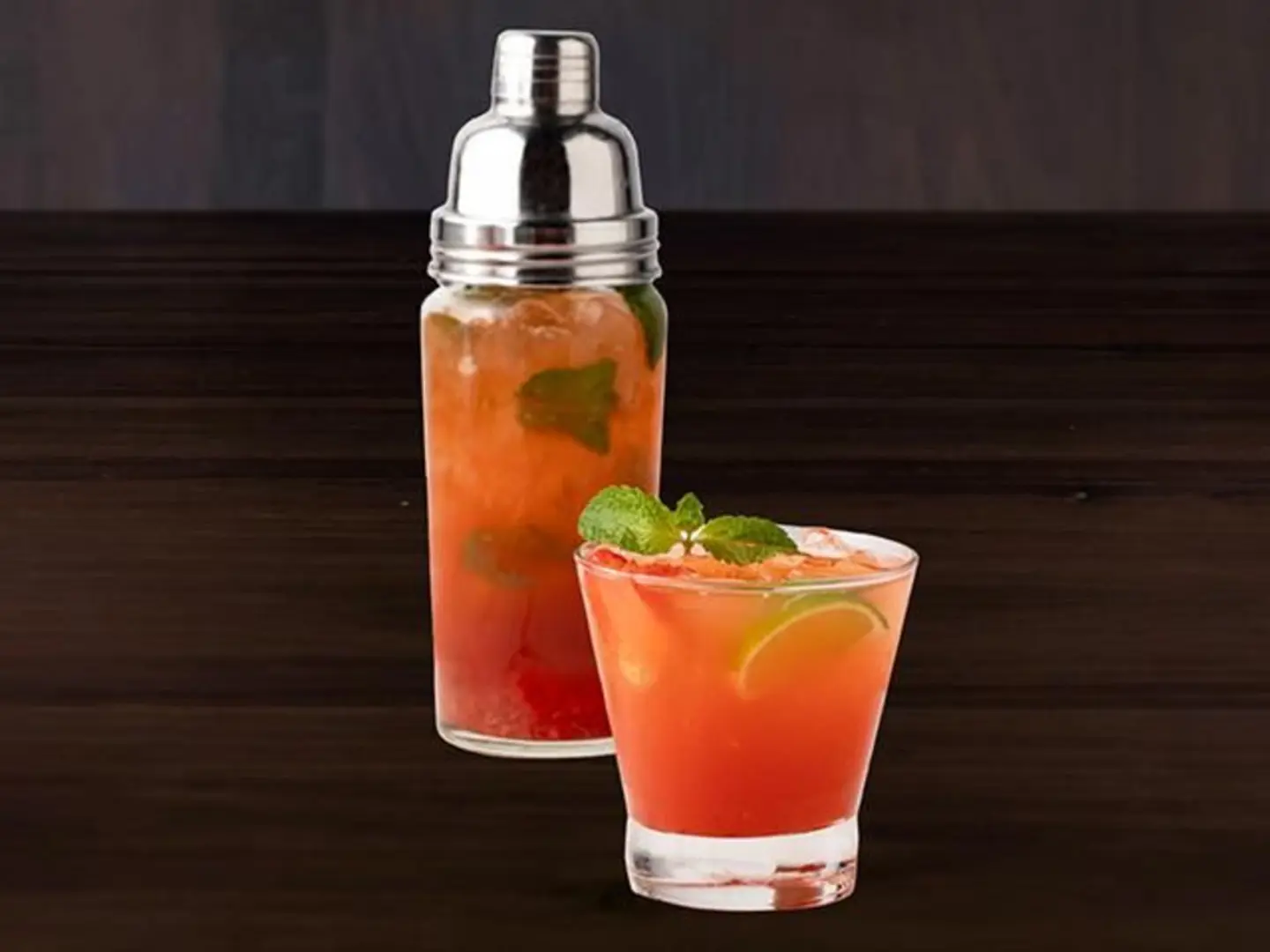 Tropical Berry Mojito Shaker