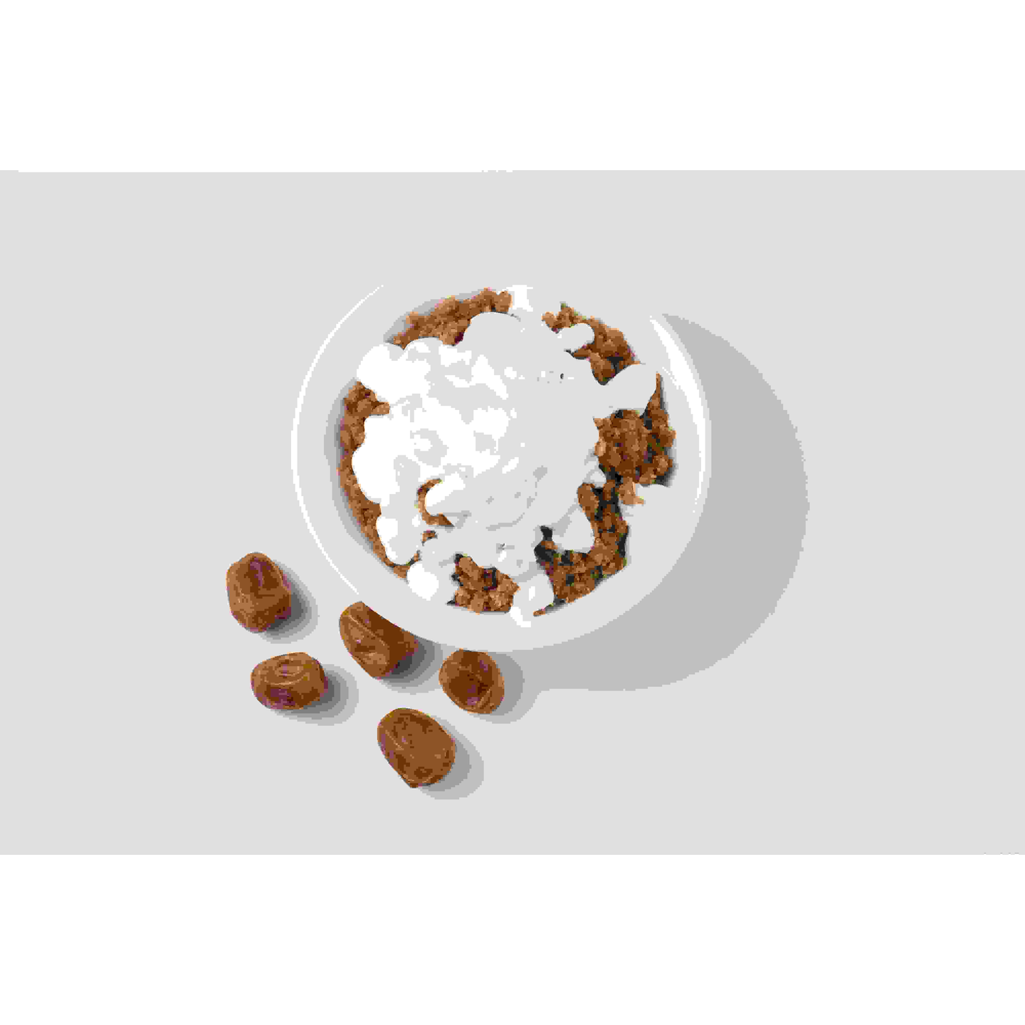 عريكة تمر وقشطة صغير