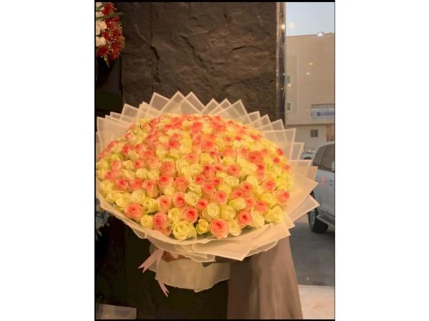 Queen Of Roses Bouquet