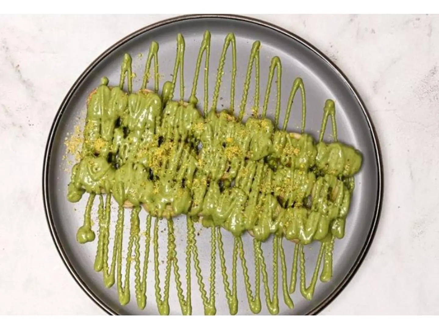 Pistachio Crepe Sushi