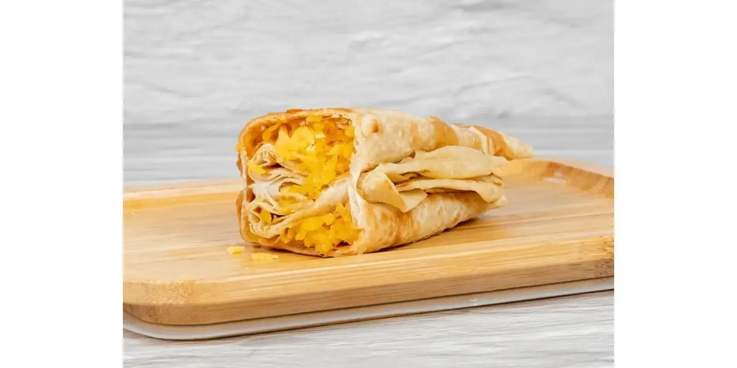 Mixed Cheeses With Corn