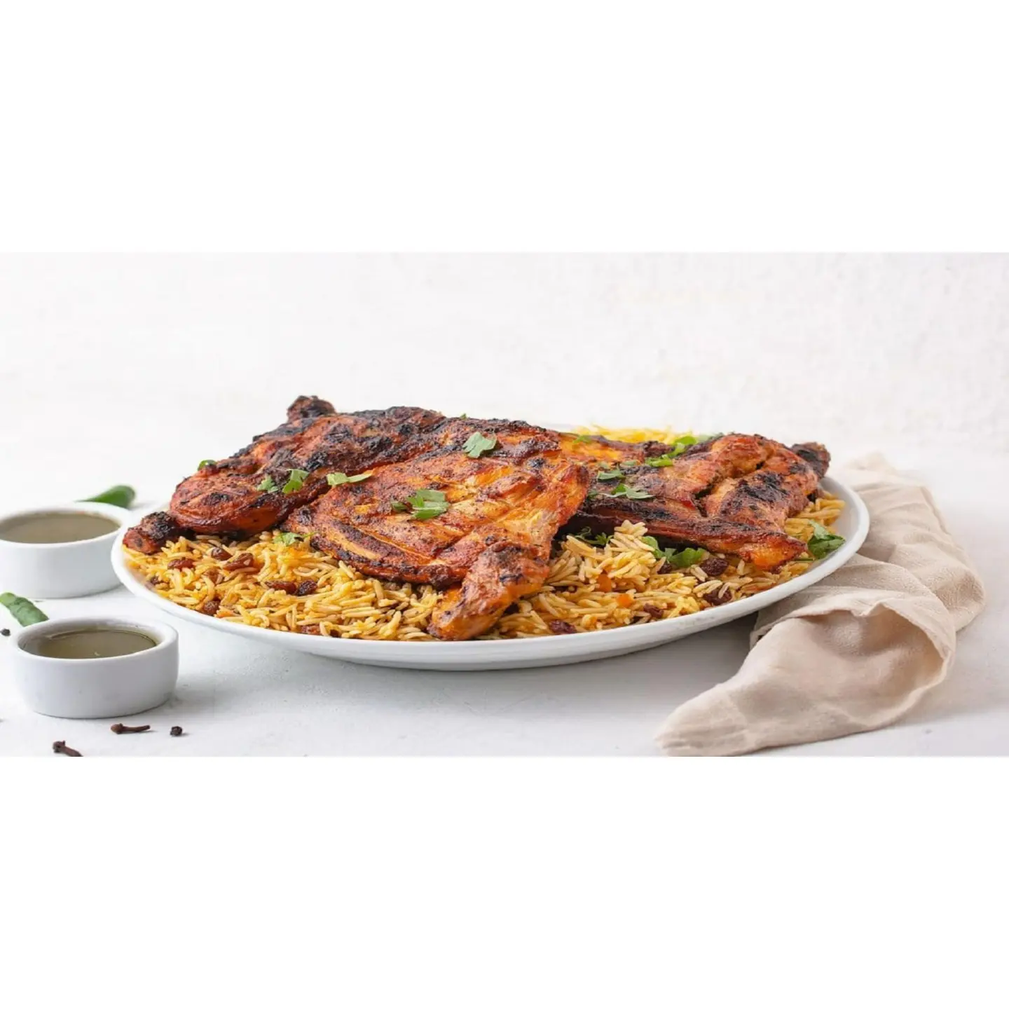 دجاج فحم نص حبة مع الارز