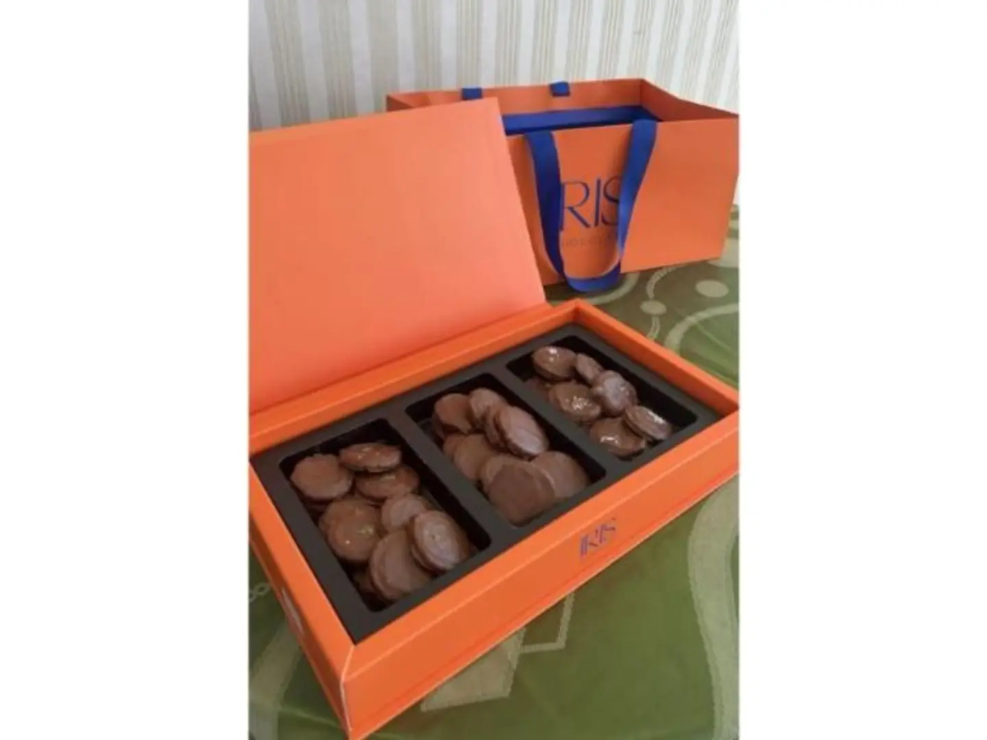 Auris Salted Caramel Box