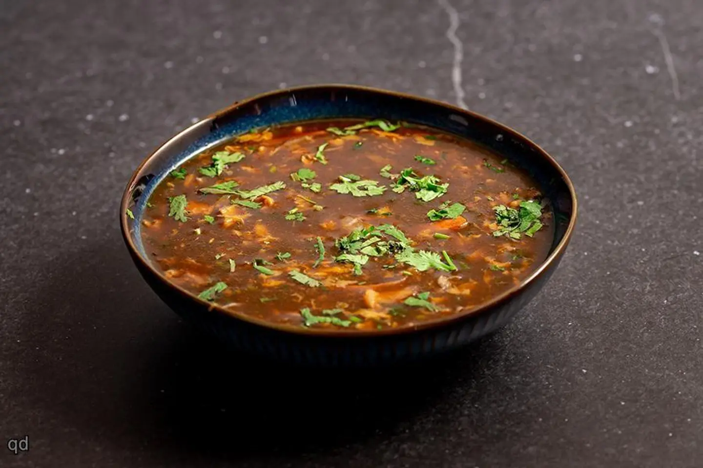 شوربة هوت أند ساور