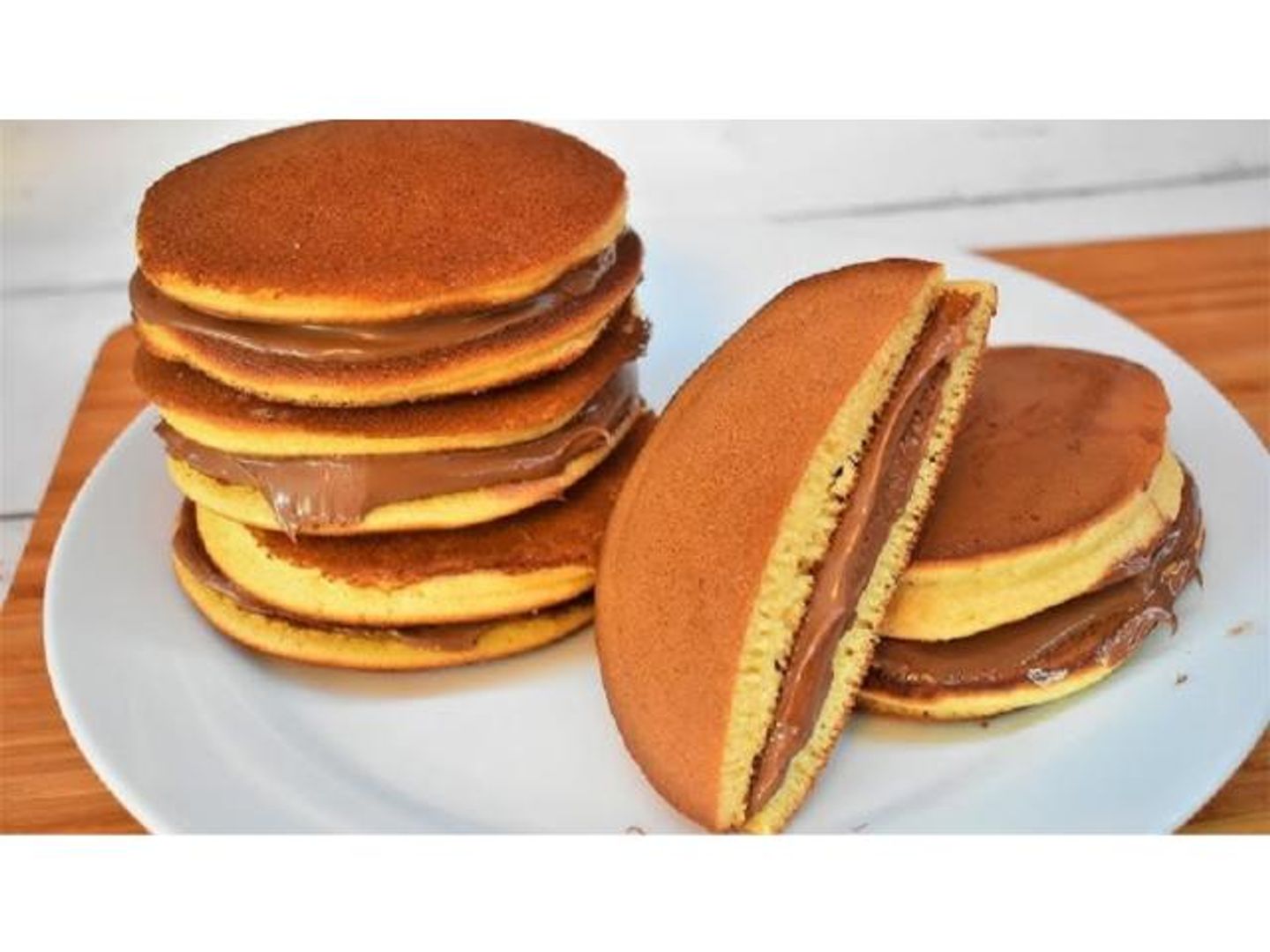Pancake Sandwich Nutella