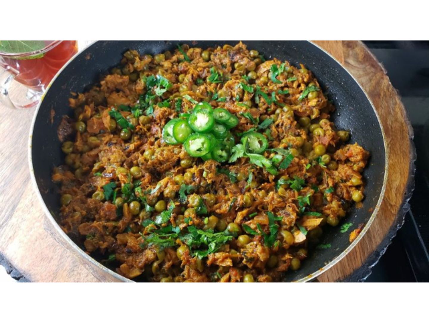 بازلاء مع تونه