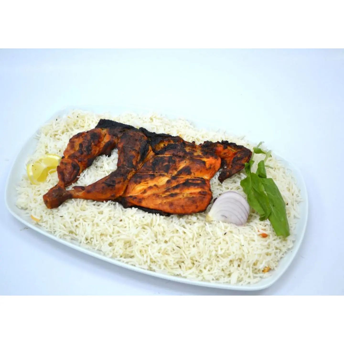 حبة دجاج فحم مع الرز
