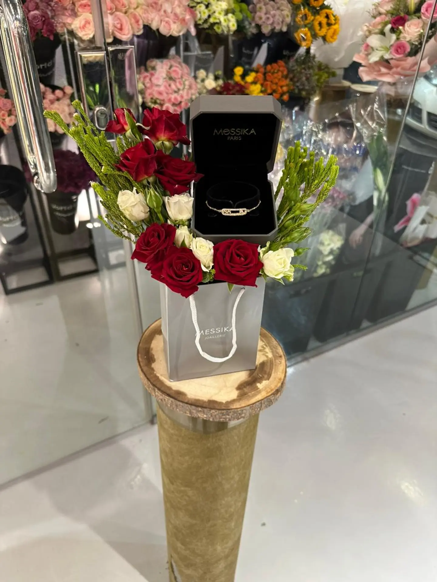 ميسكا ستاند 2