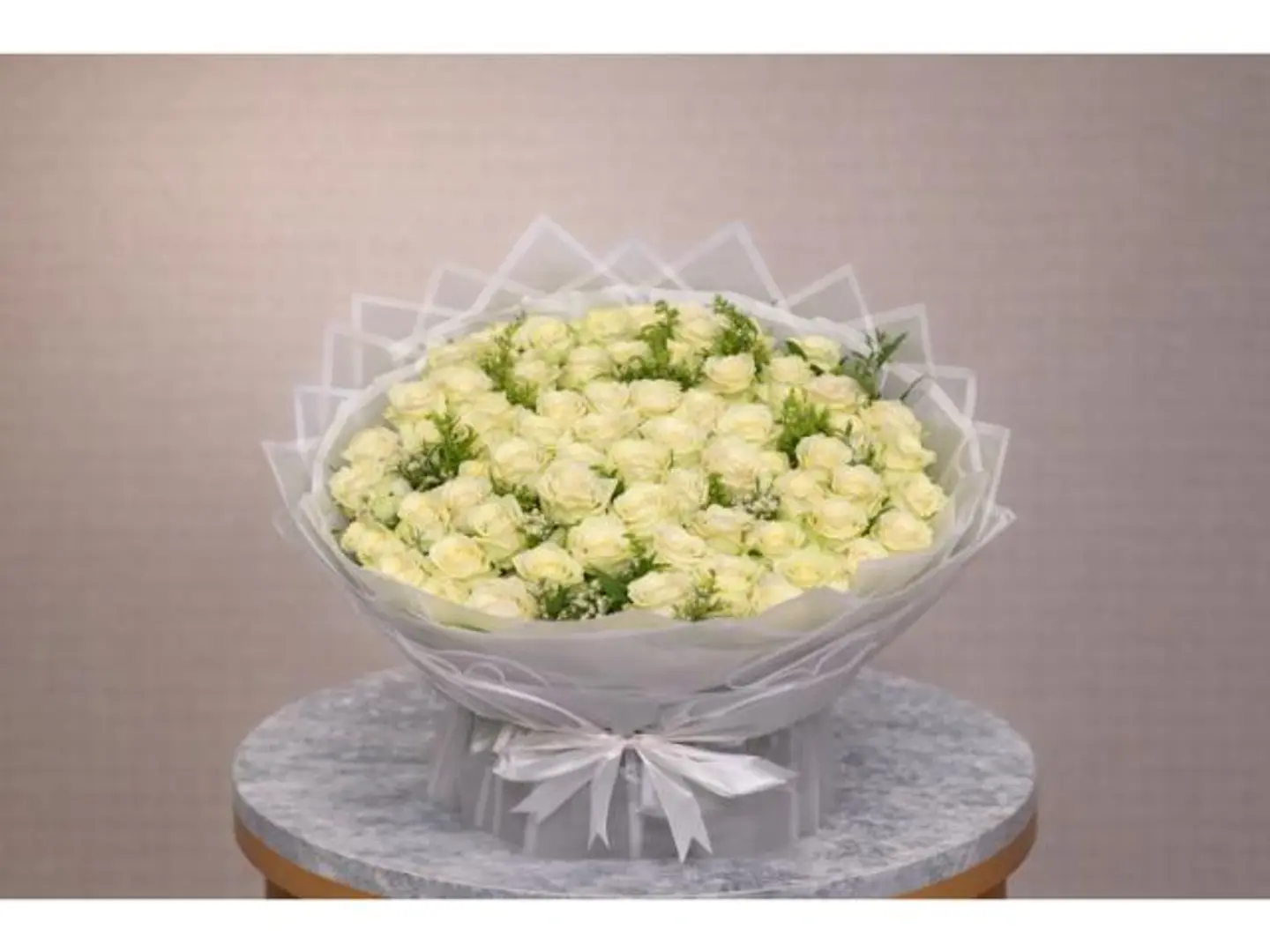 Pure Roses Bouquet 1