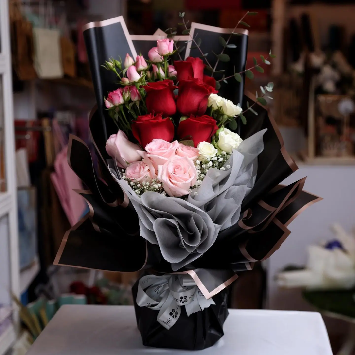 جوري وبيبي روز