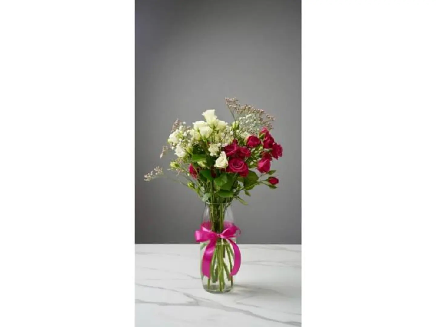 Twelve Spray Roses And Accessories With Vase 337