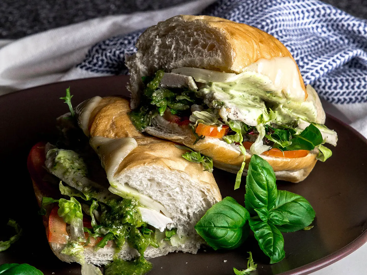 بيستو ساندوتش دجاج