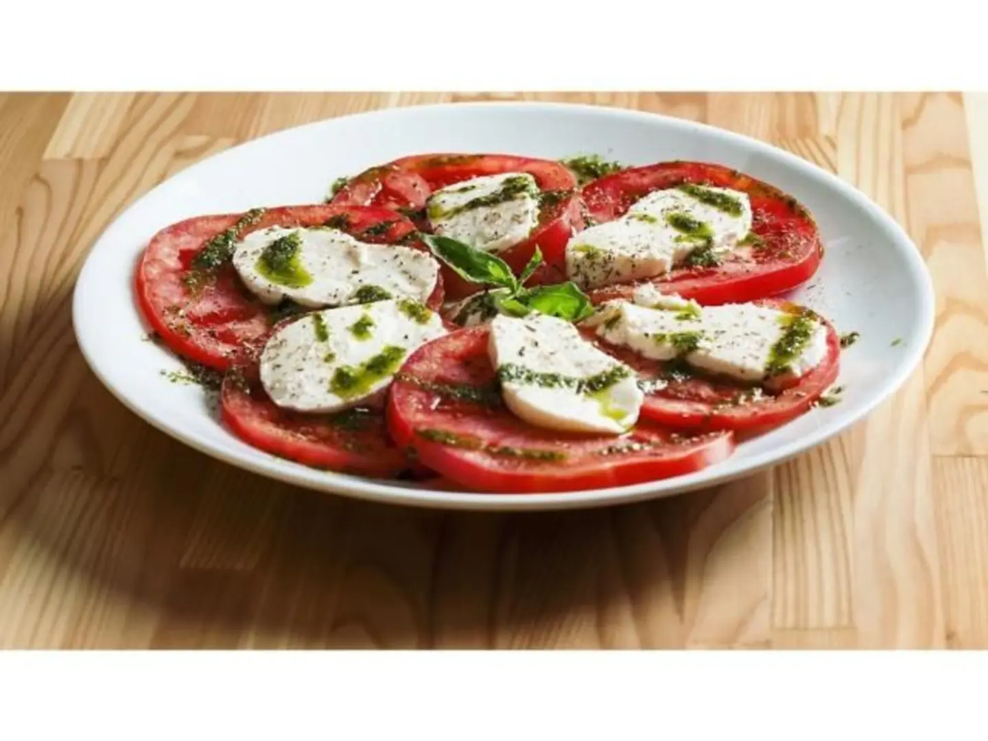 Cheese With Tomatoes