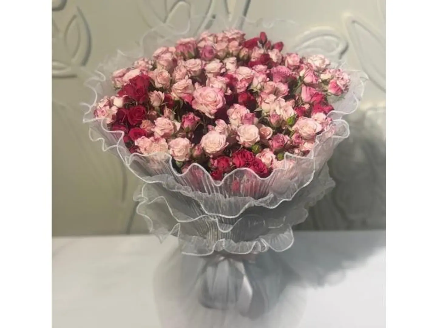 باقة ورد سويت روز مع كرت مجاني
